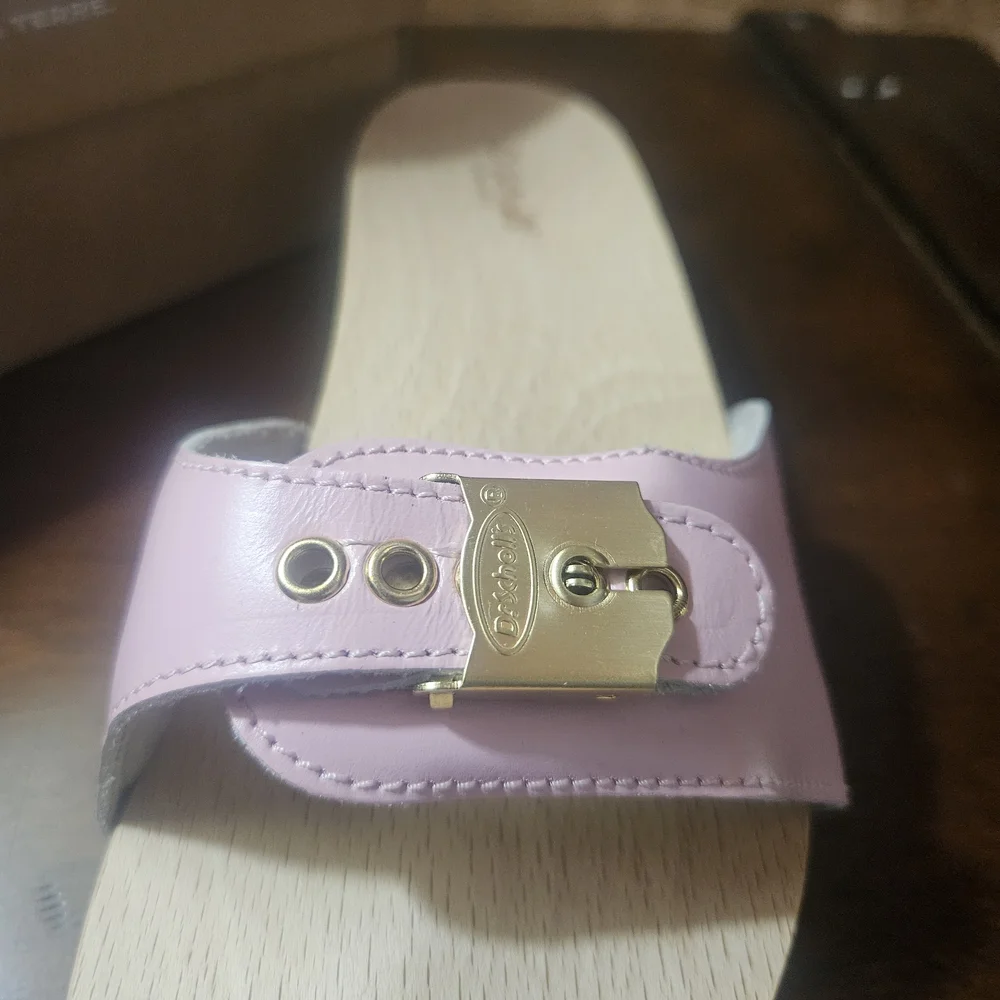 Dr. Scholl's Pink and Gold Mules - Picture 4 of 8